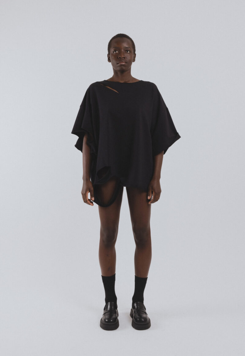 T-shirt czarny oversize